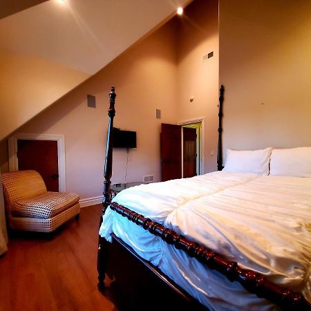Chelsea Sun Inn Mount Bethel Екстер'єр фото