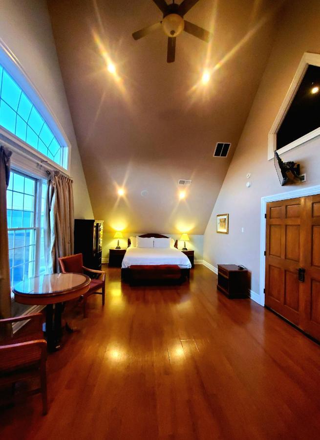 Chelsea Sun Inn Mount Bethel Екстер'єр фото